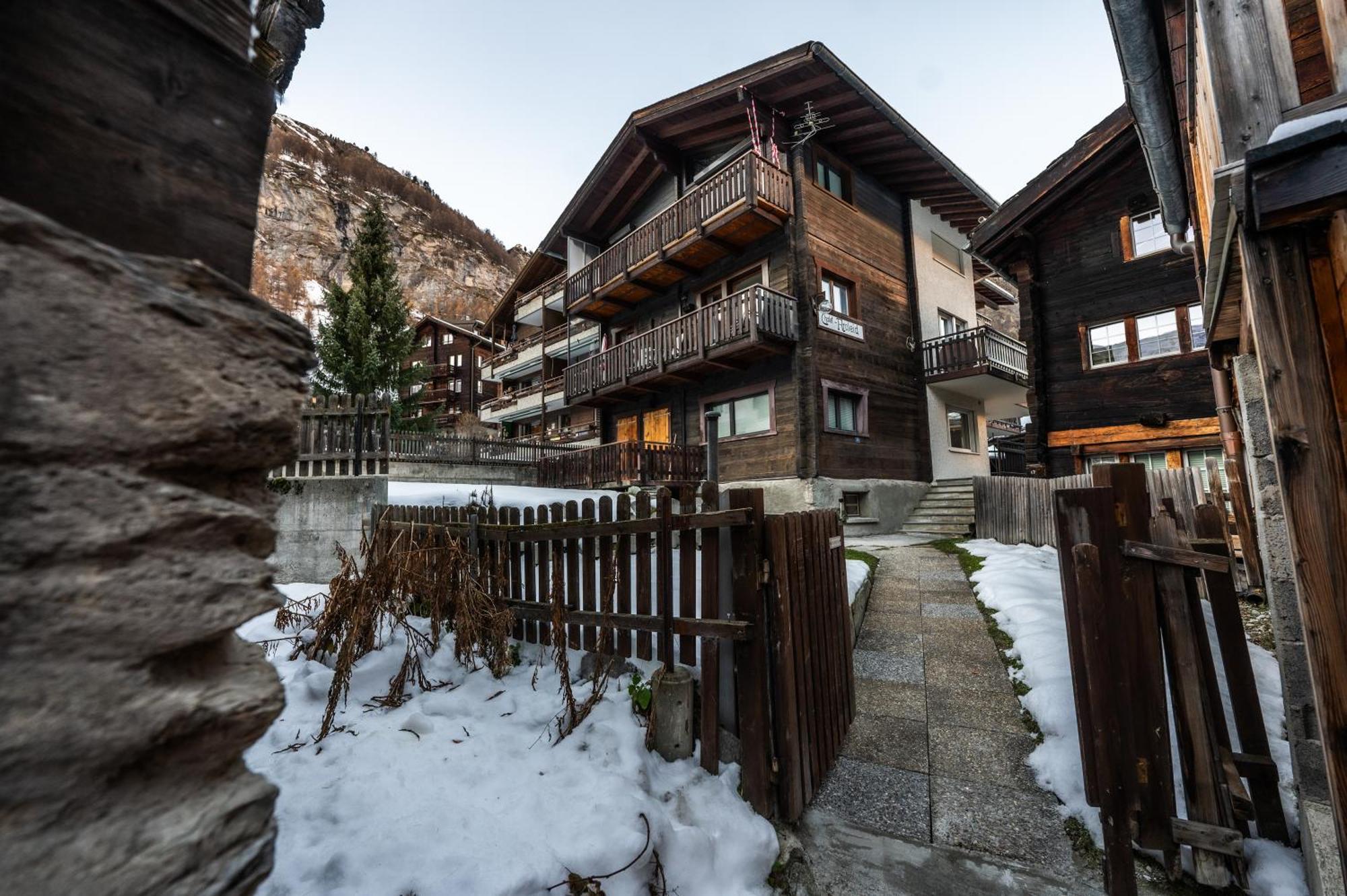 Chalet Aroleid Zermatt By Inspiringplaces Zermatt Bagian luar foto